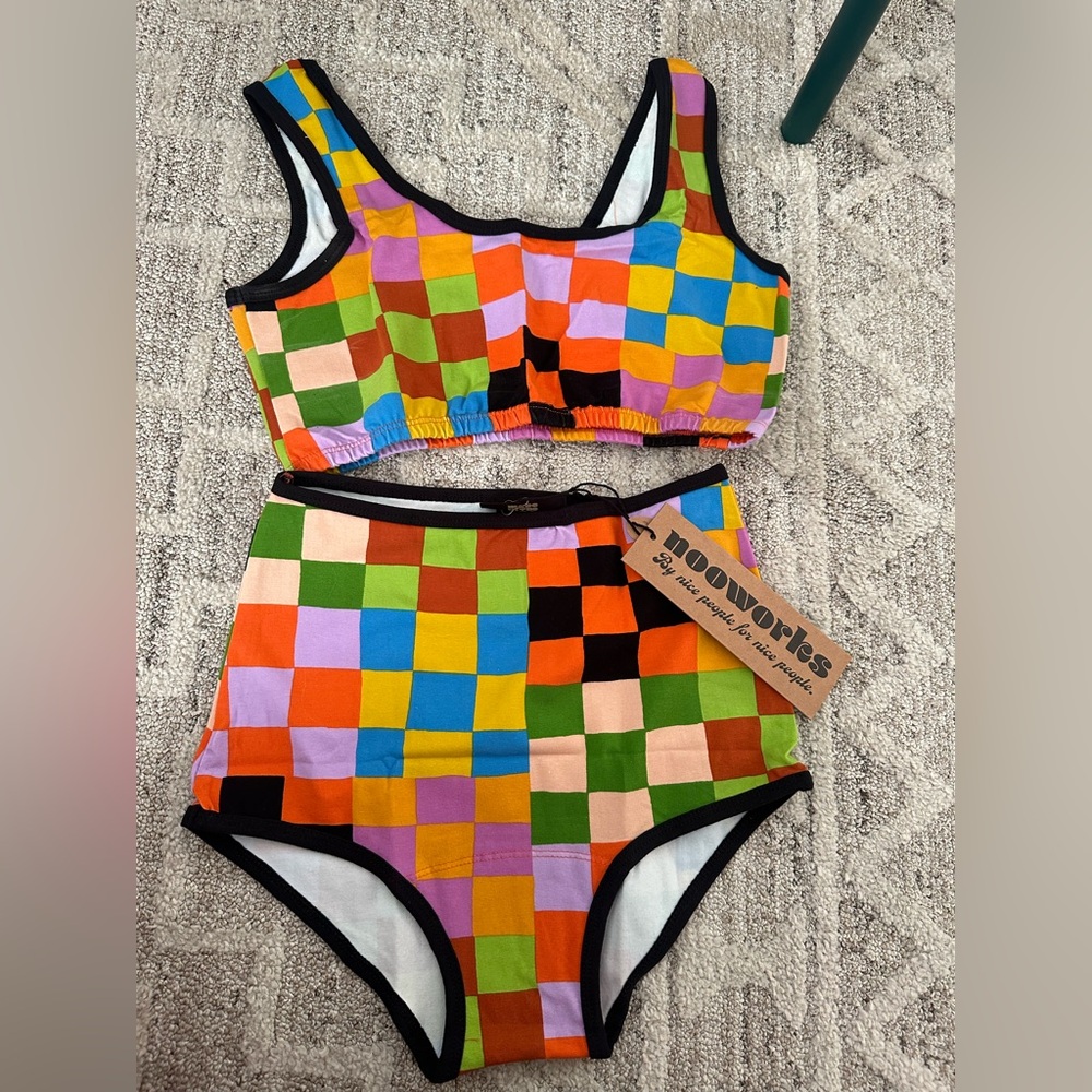 Two piece Carnival set from Nooworks